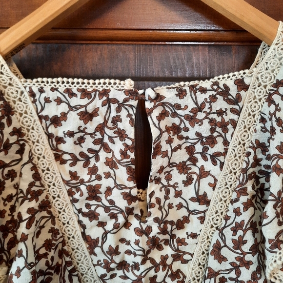 Tularosa Revolve Alicia Mini Dress Priya Camel Floral long sleeve dress size XS - Picture 16 of 16